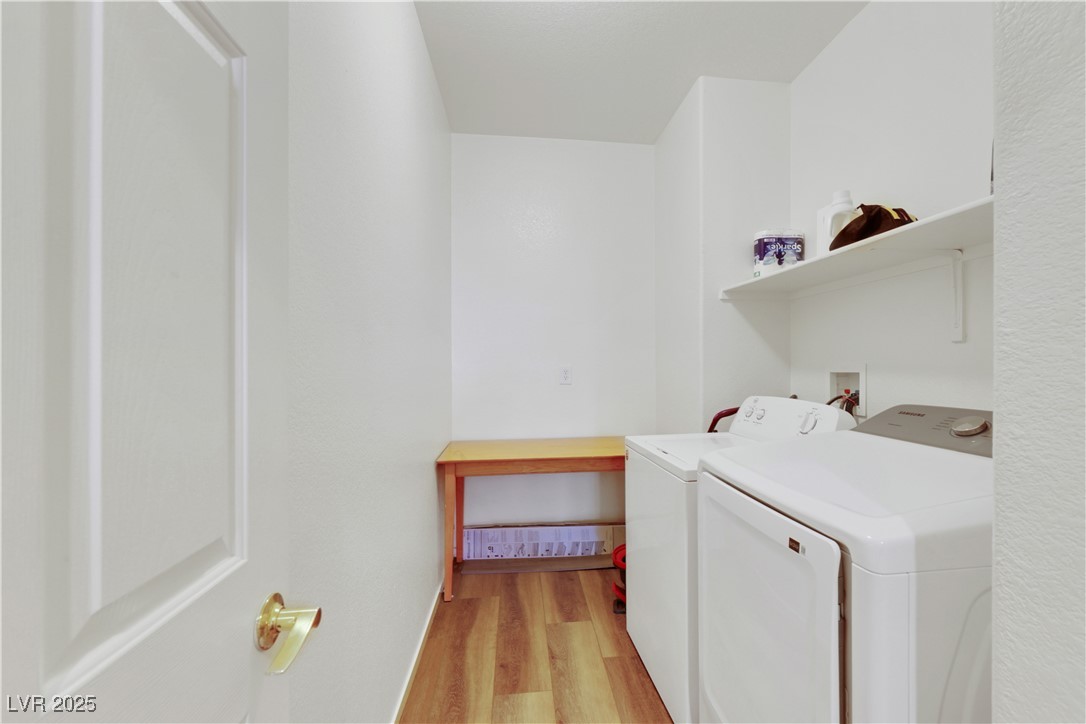 5976 Ancona Drive Property Photo 20