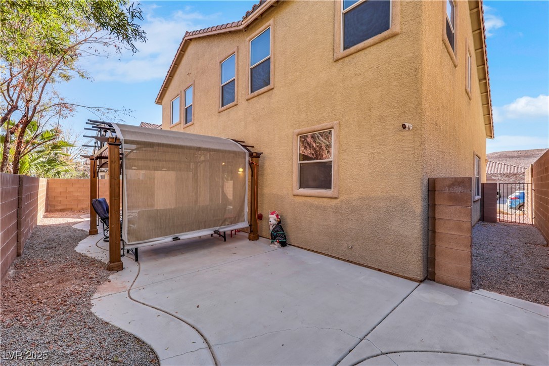 5976 Ancona Drive Property Photo 44