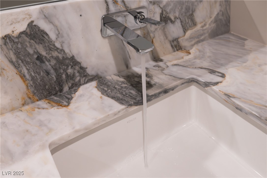 8 Chisel Crest Court Property Photo 25