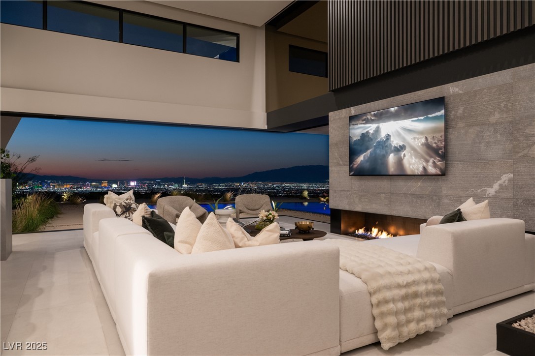 8 Chisel Crest Court Property Photo 45