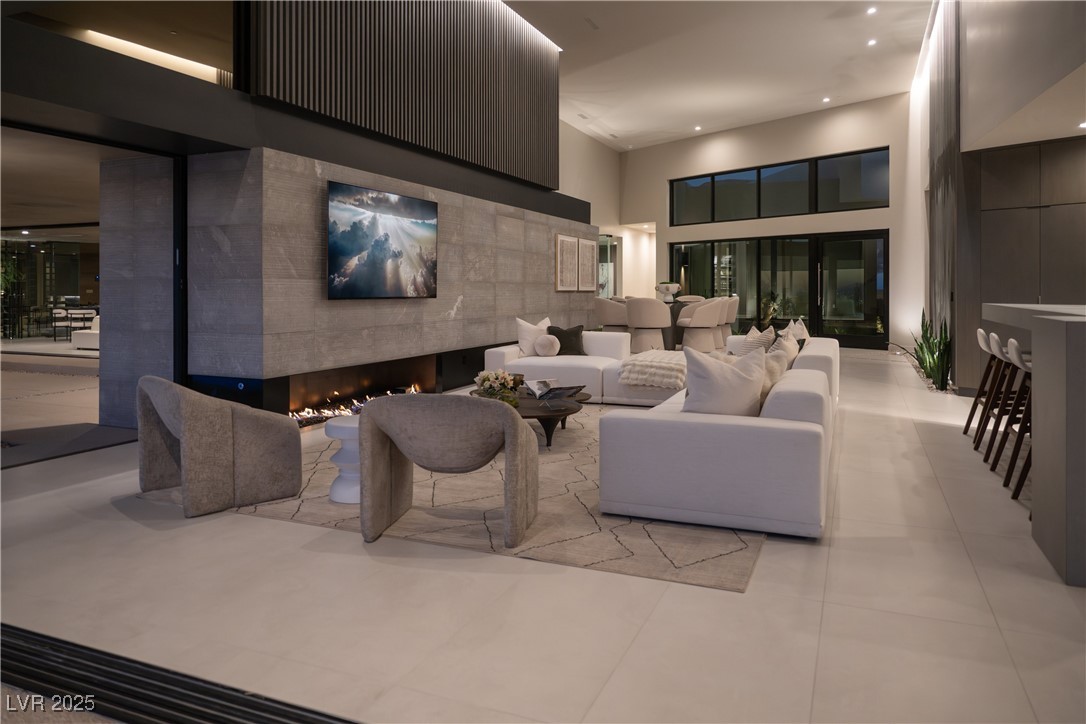 8 Chisel Crest Court Property Photo 47