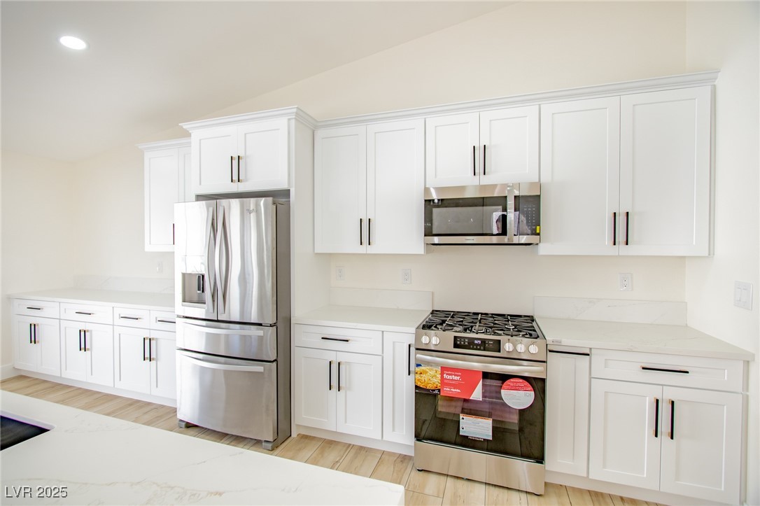 1006 Blue Lantern Drive Property Photo 15