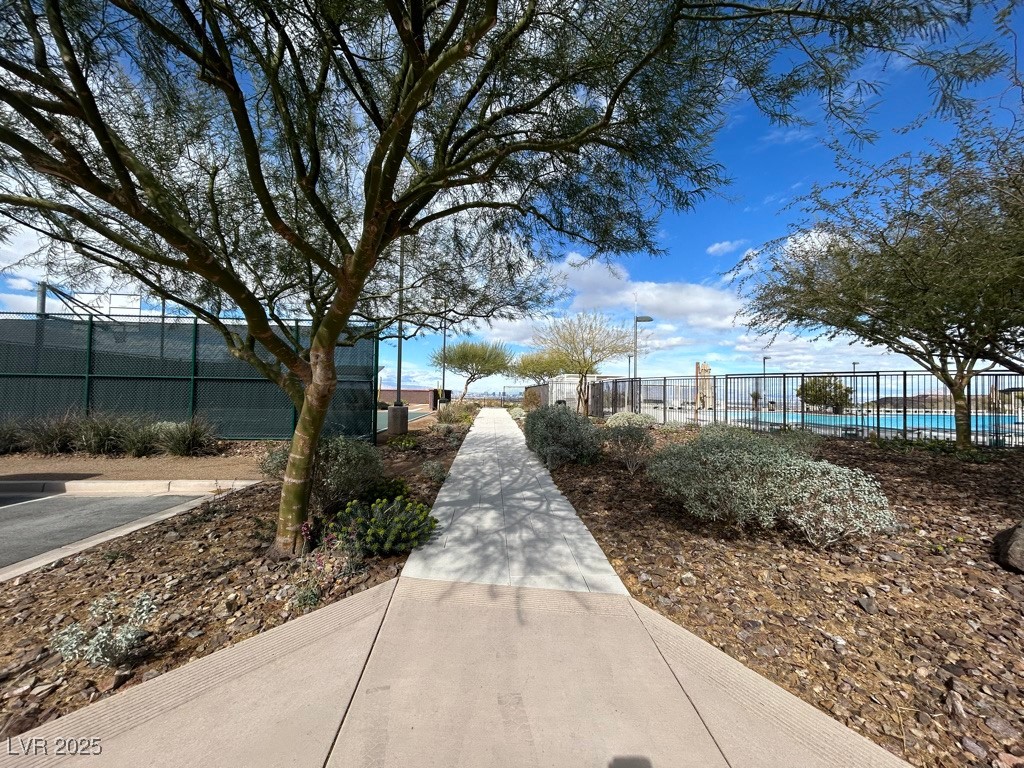 7 Sky Arc Court Property Photo 23