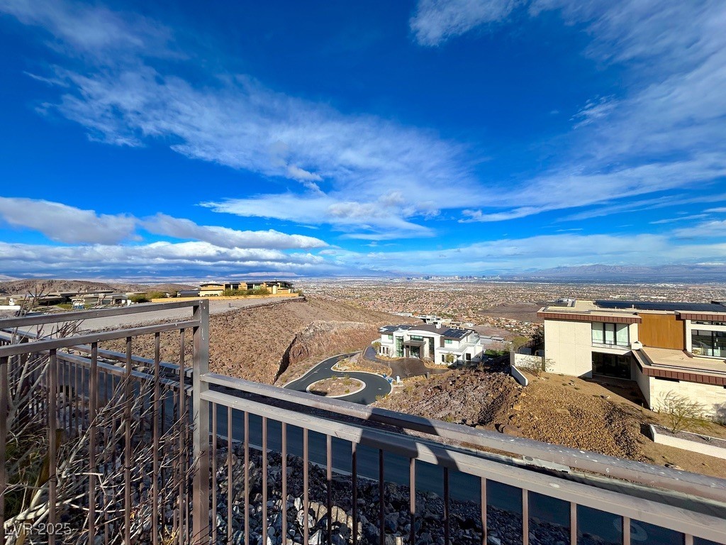 7 Sky Arc Court Property Photo 28