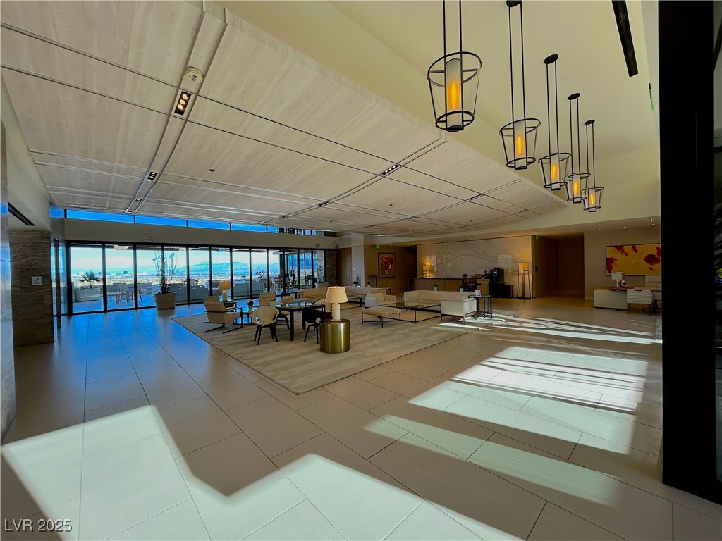 7 Sky Arc Court Property Photo 33
