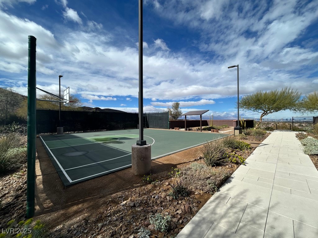 7 Sky Arc Court Property Photo 38