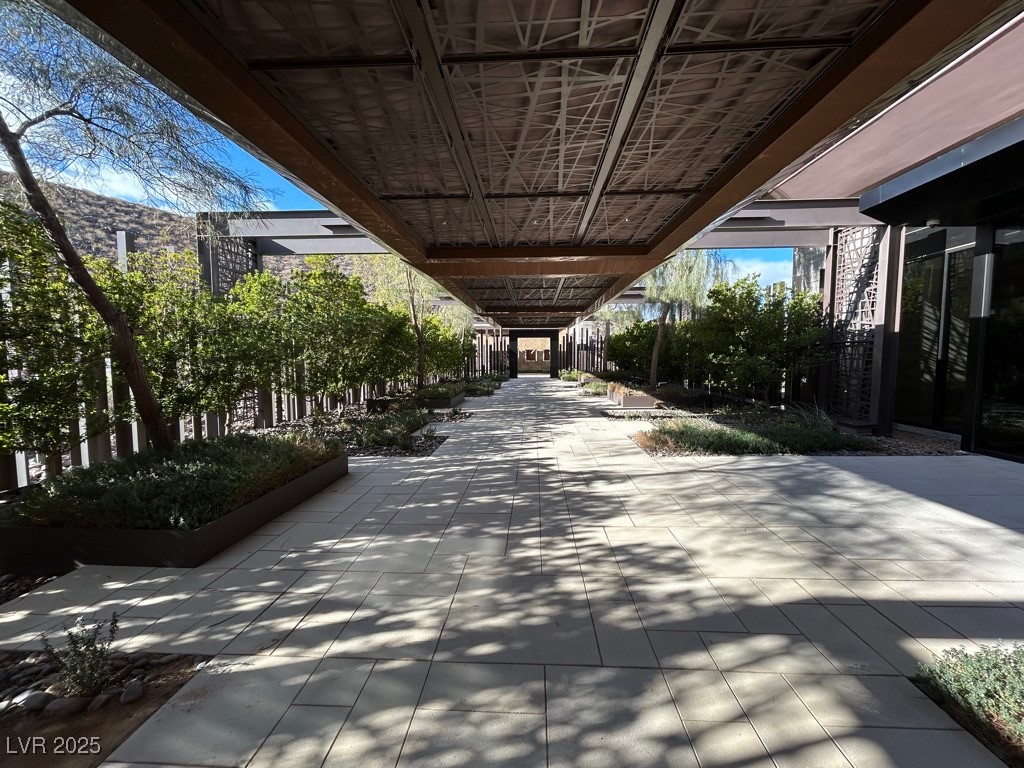 7 Sky Arc Court Property Photo 42