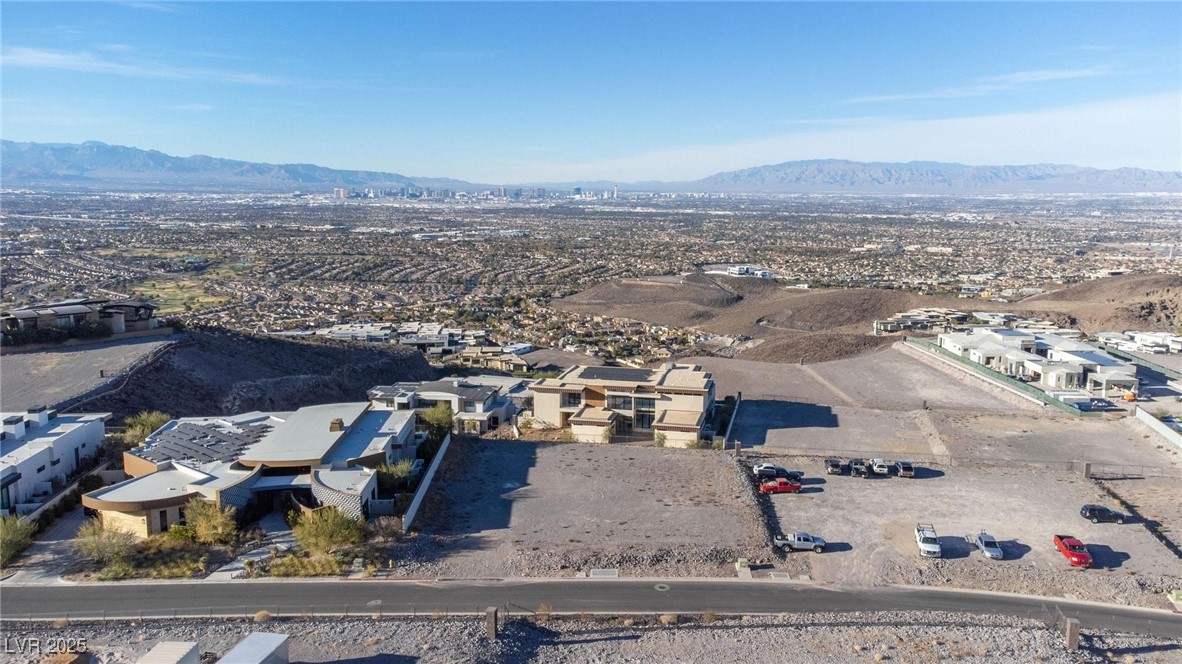 7 Sky Arc Court Property Photo 48
