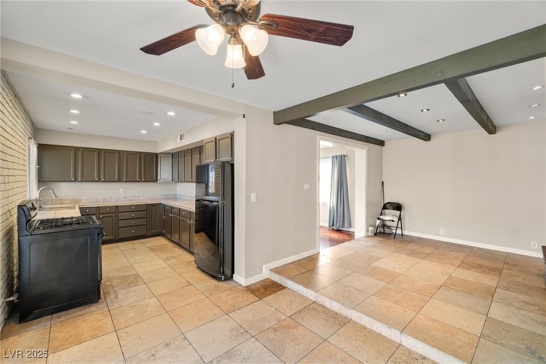4606 Cory Place Property Photo 12