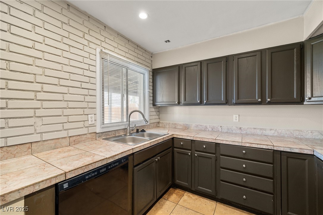 4606 Cory Place Property Photo 15