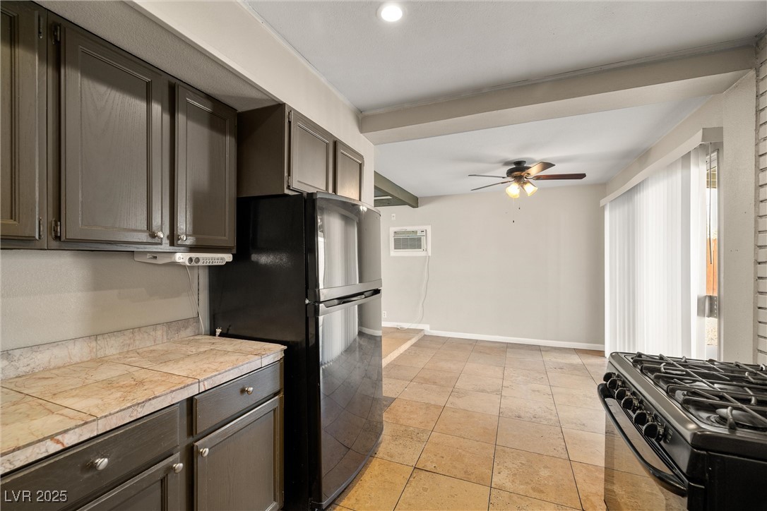 4606 Cory Place Property Photo 16