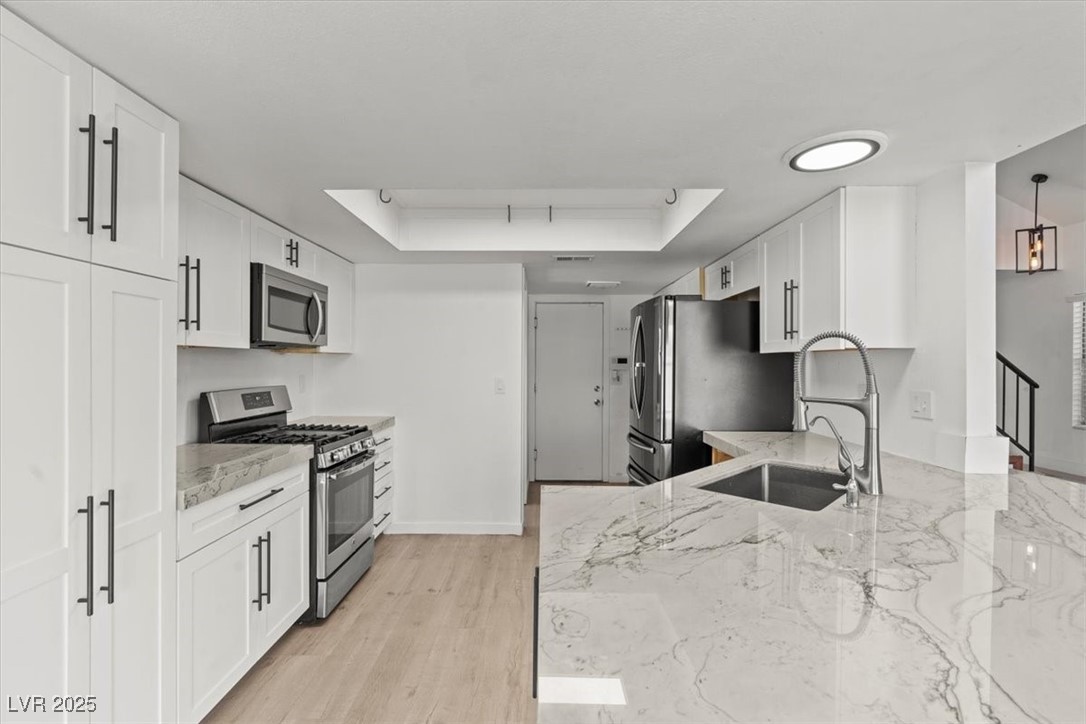 7020 English Mist Circle Property Photo 13