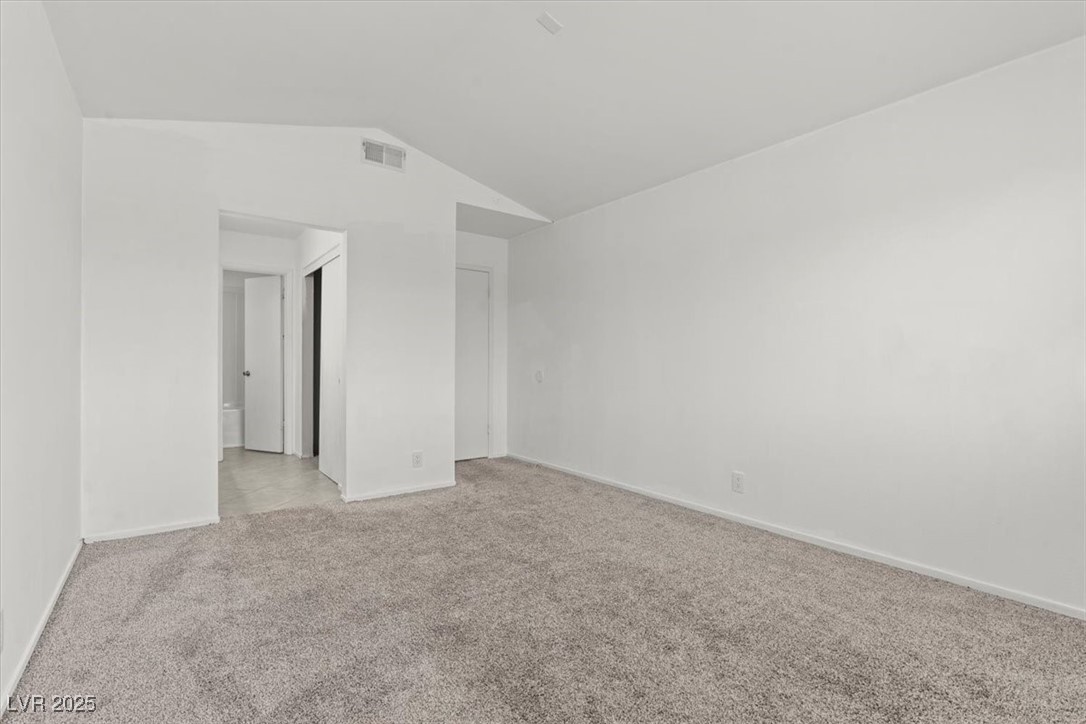 7020 English Mist Circle Property Photo 28