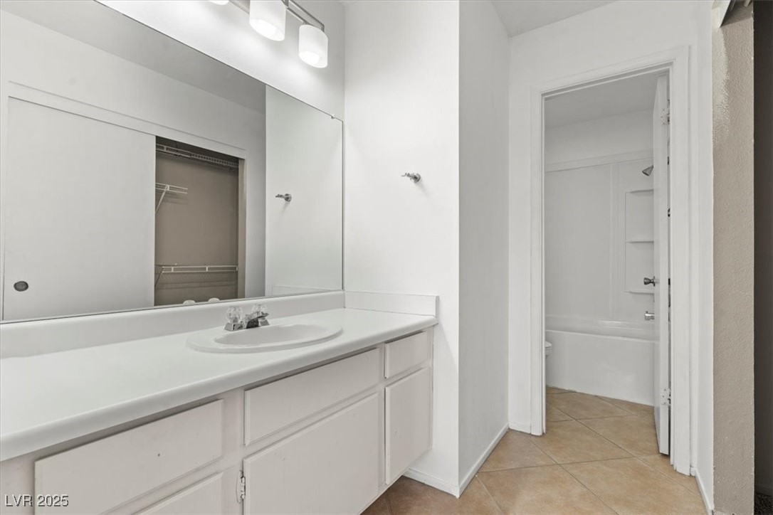 7020 English Mist Circle Property Photo 30