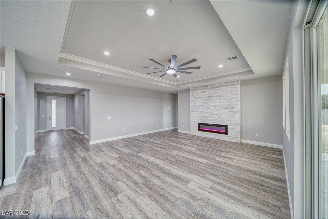 6360 Montclair Street Property Photo 16