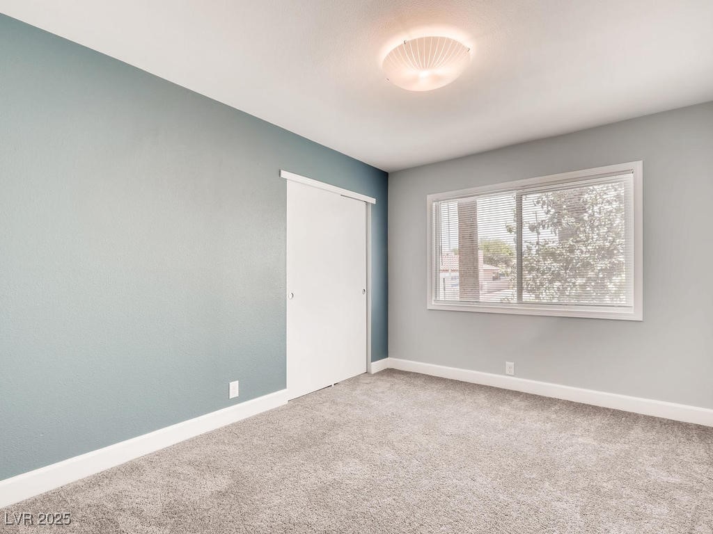 2712 Royal Street Property Photo 20