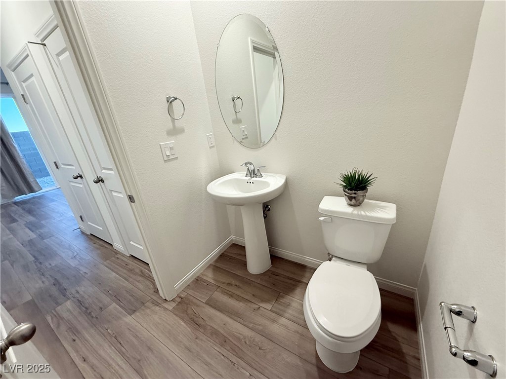 9108 Vesey Avenue Property Photo 14