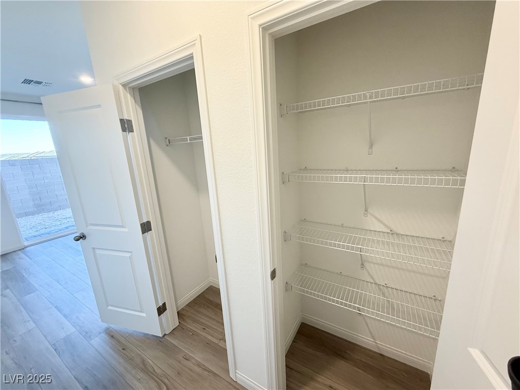 9108 Vesey Avenue Property Photo 15