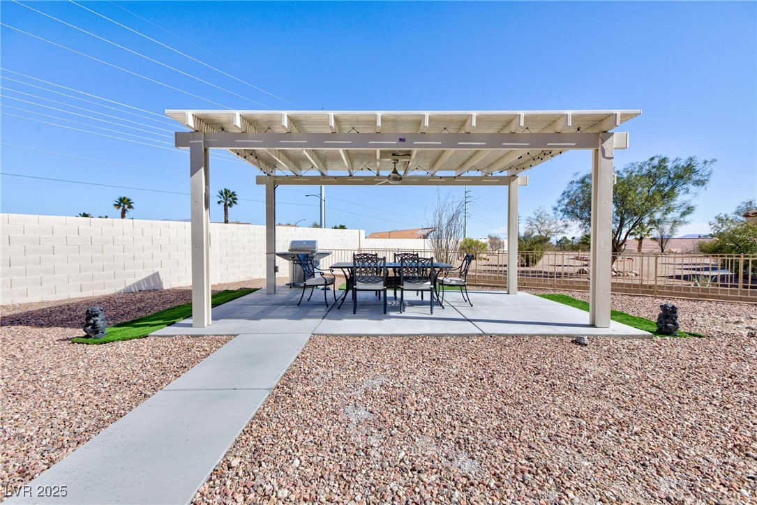 3109 Bangor Court Property Photo 8