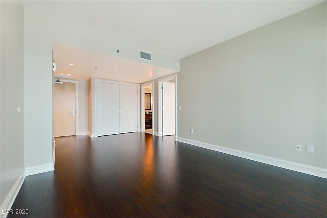 2700 Las Vegas Boulevard 1604 Property Photo 3
