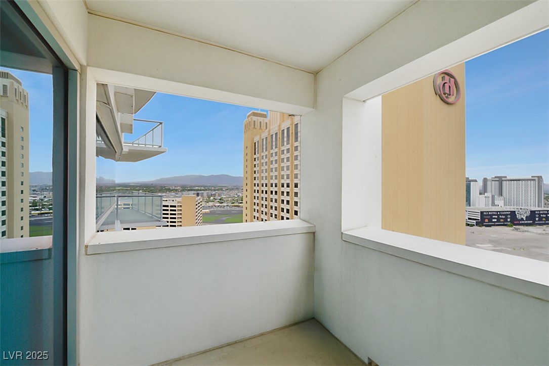 2700 Las Vegas Boulevard 1604 Property Photo 11