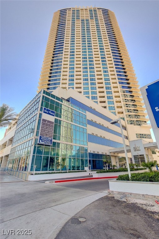 2700 Las Vegas Boulevard 1604 Property Photo 16