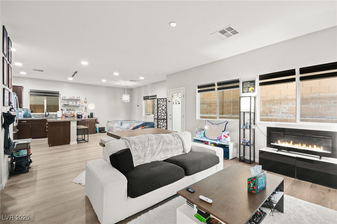 6989 Walden Park Street Property Photo 12