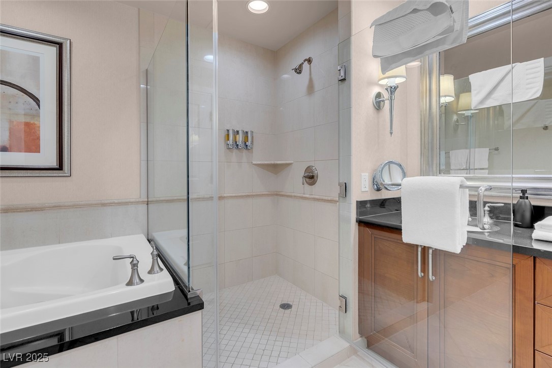 135 East Harmon Avenue 1007 Property Photo 80