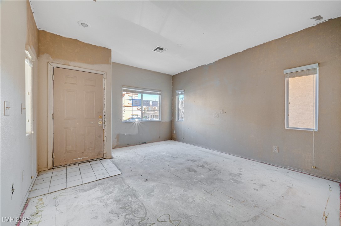 10505 Cold Mountain Avenue Property Photo 6