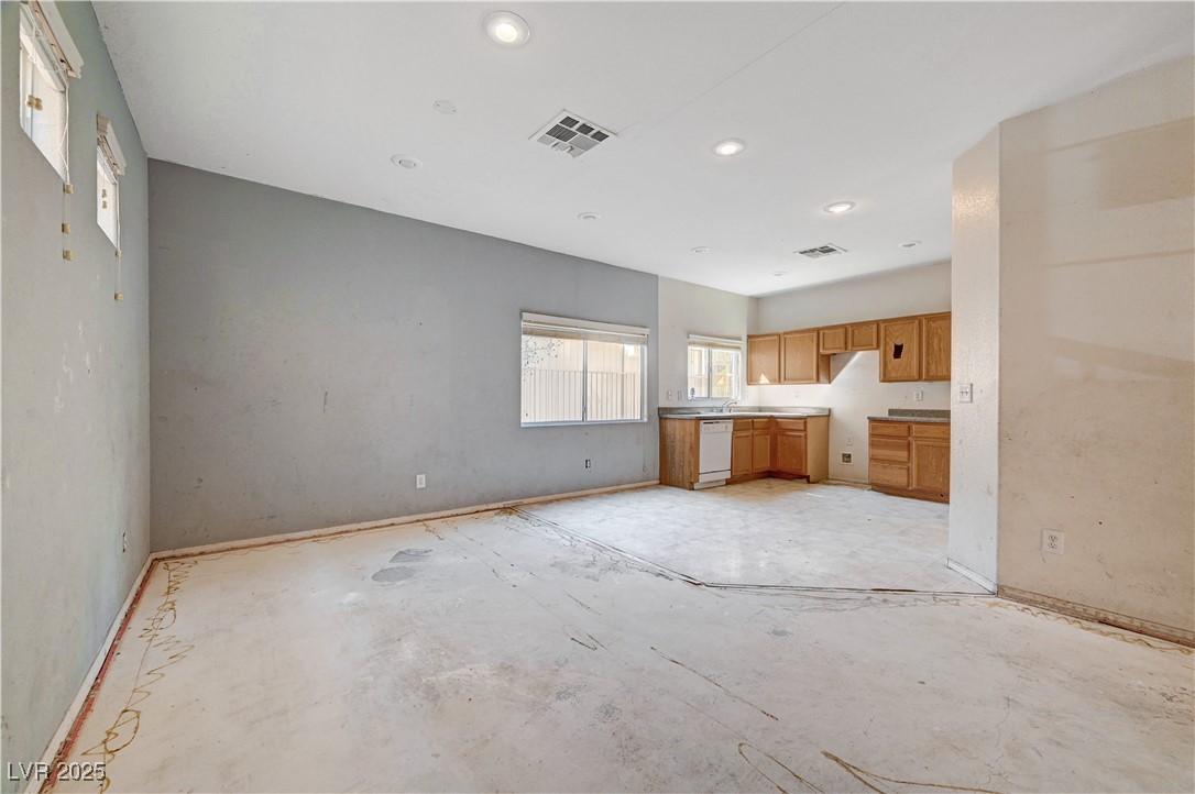10505 Cold Mountain Avenue Property Photo 11