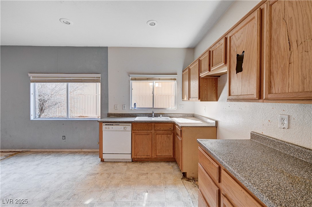 10505 Cold Mountain Avenue Property Photo 16