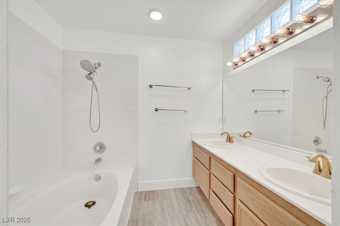 5421 Painted Mirage Road Property Photo 19