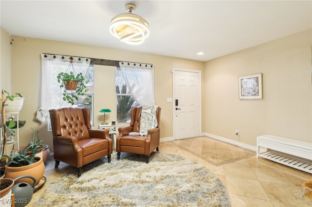 1011 Amber Gate Street Property Photo 5