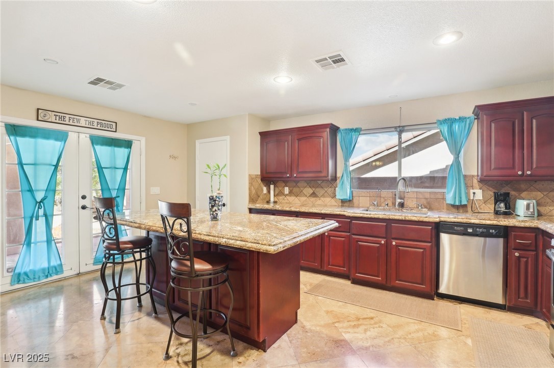 1011 Amber Gate Street Property Photo 18
