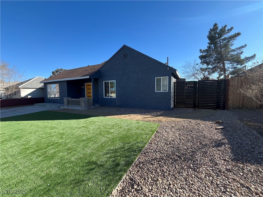 1324 Francis Avenue Property Photo 5