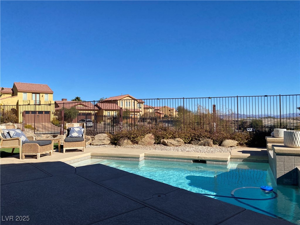 24 Cerchio Centrale Property Photo 3