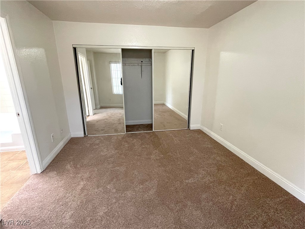 9325 West Desert Inn Road 218 Property Photo 8