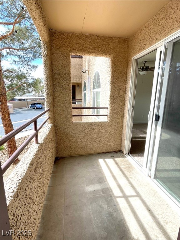 9325 West Desert Inn Road 218 Property Photo 17