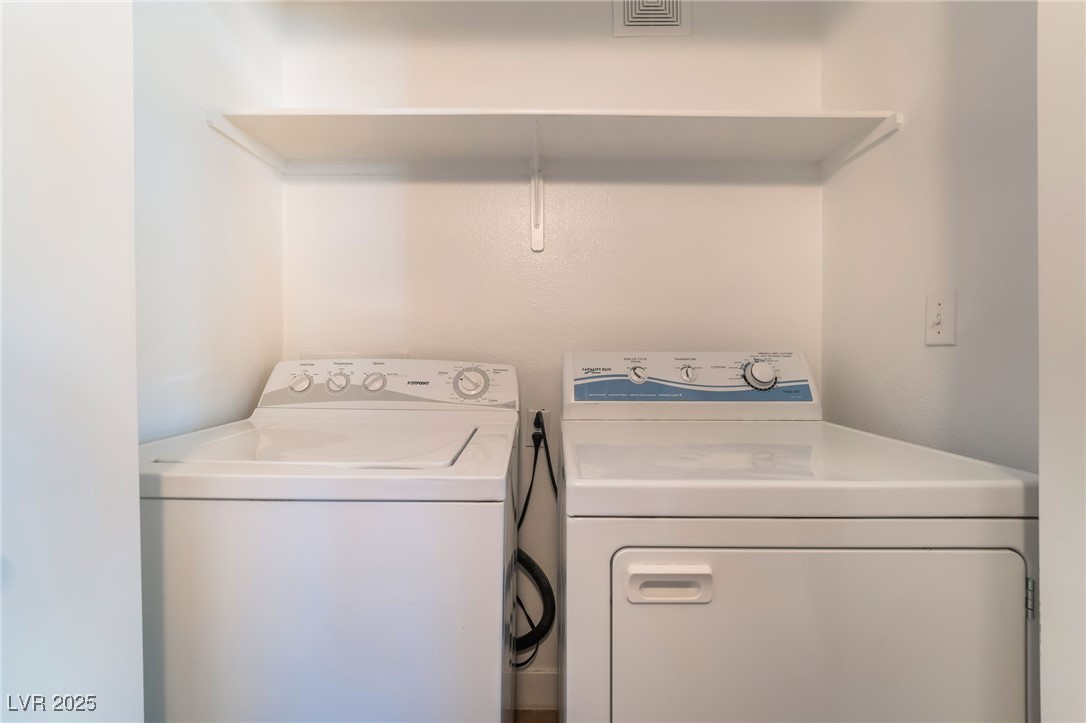 9050 West Warm Springs Road 1041 Property Photo 17