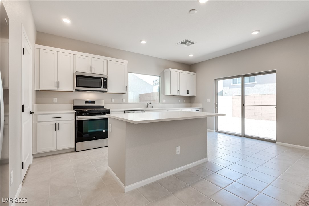 10246 Bloom Quick Court Property Photo 12