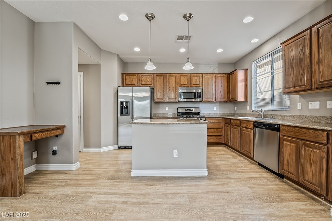 7222 Regent Pond Street Property Photo 12