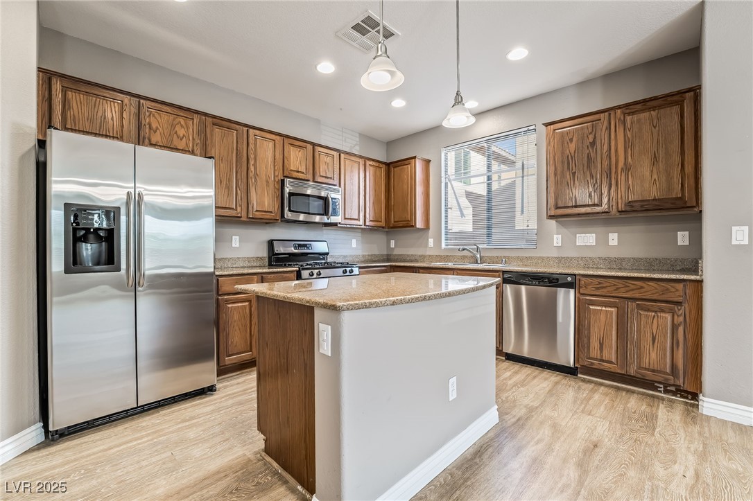 7222 Regent Pond Street Property Photo 13