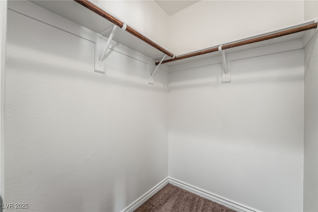 7222 Regent Pond Street Property Photo 23