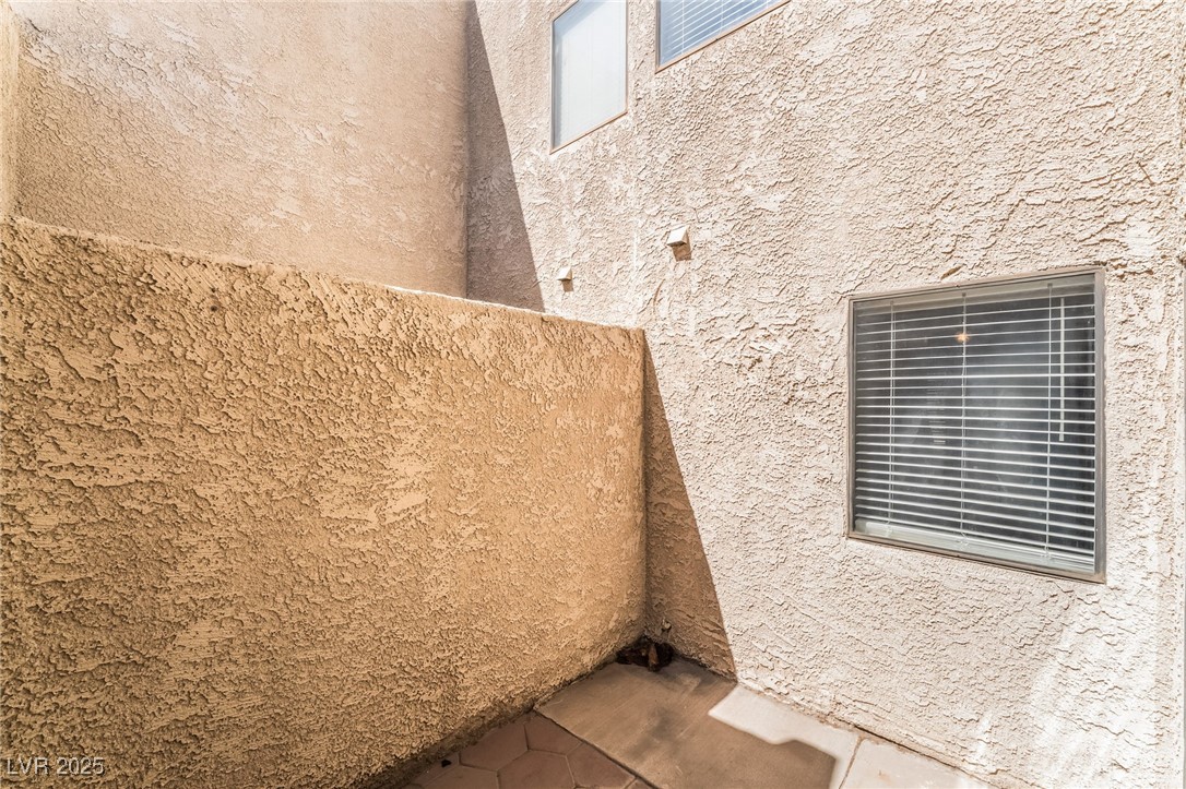 2667 Aracatuba Avenue Property Photo 19