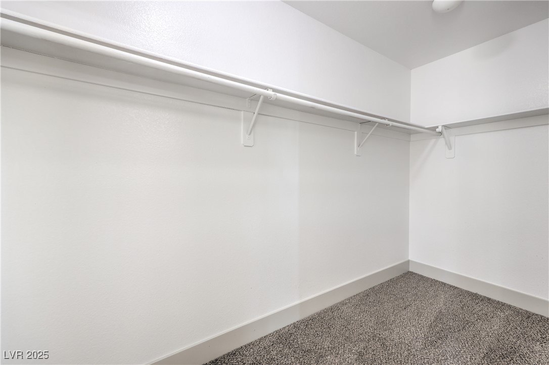 4473 Oberlander Avenue Property Photo 30