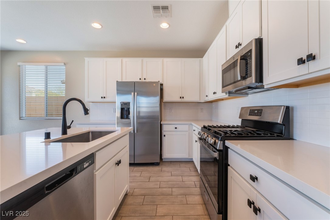 4540 Anspach Street Property Photo 14