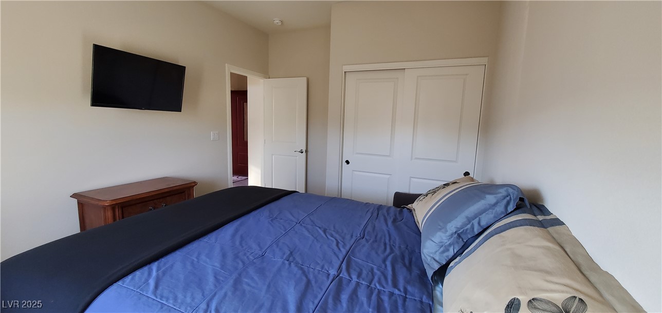7910 Shimmery Street Property Photo 11