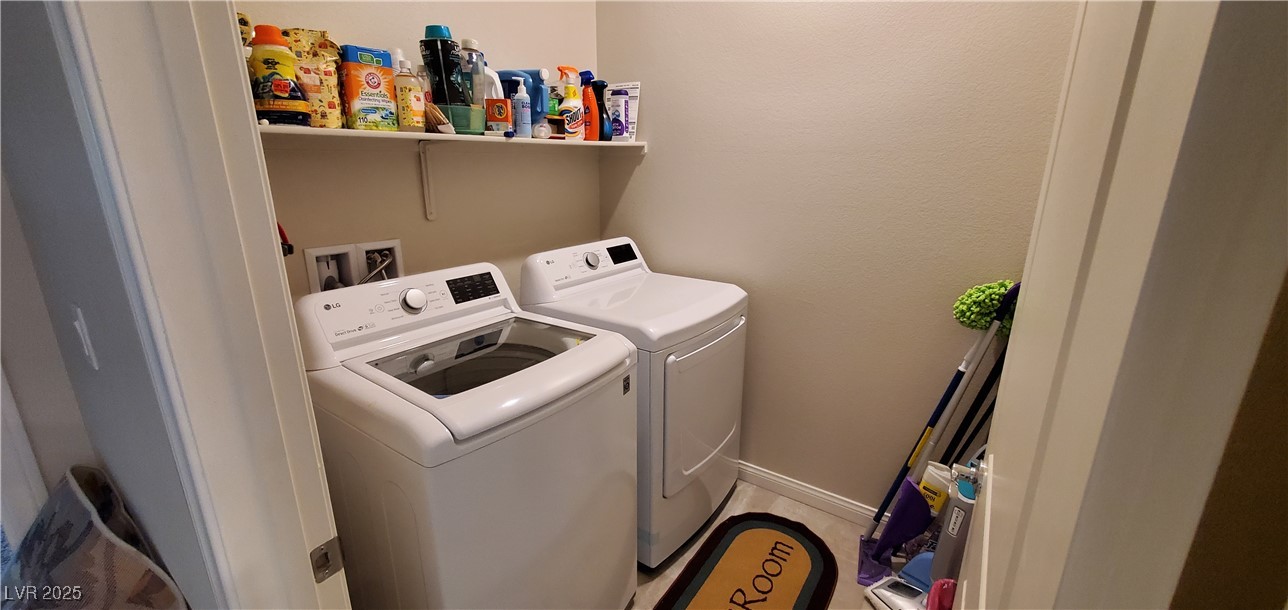 7910 Shimmery Street Property Photo 12