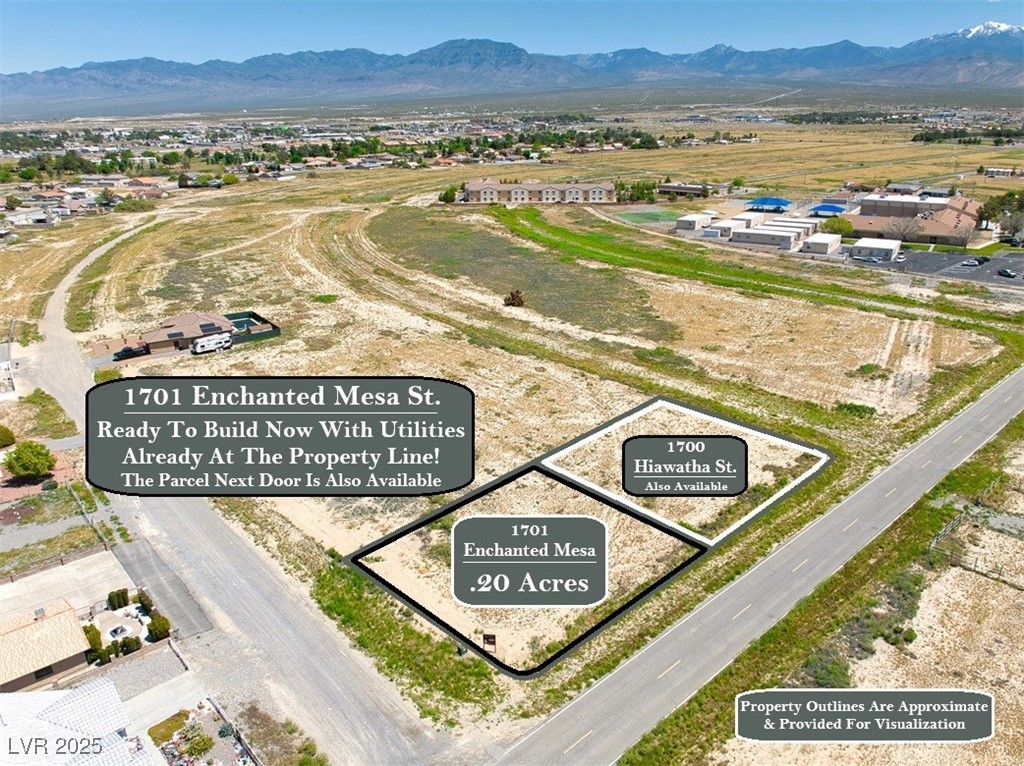 1701 South Enchanted Mesa Street Property Photo