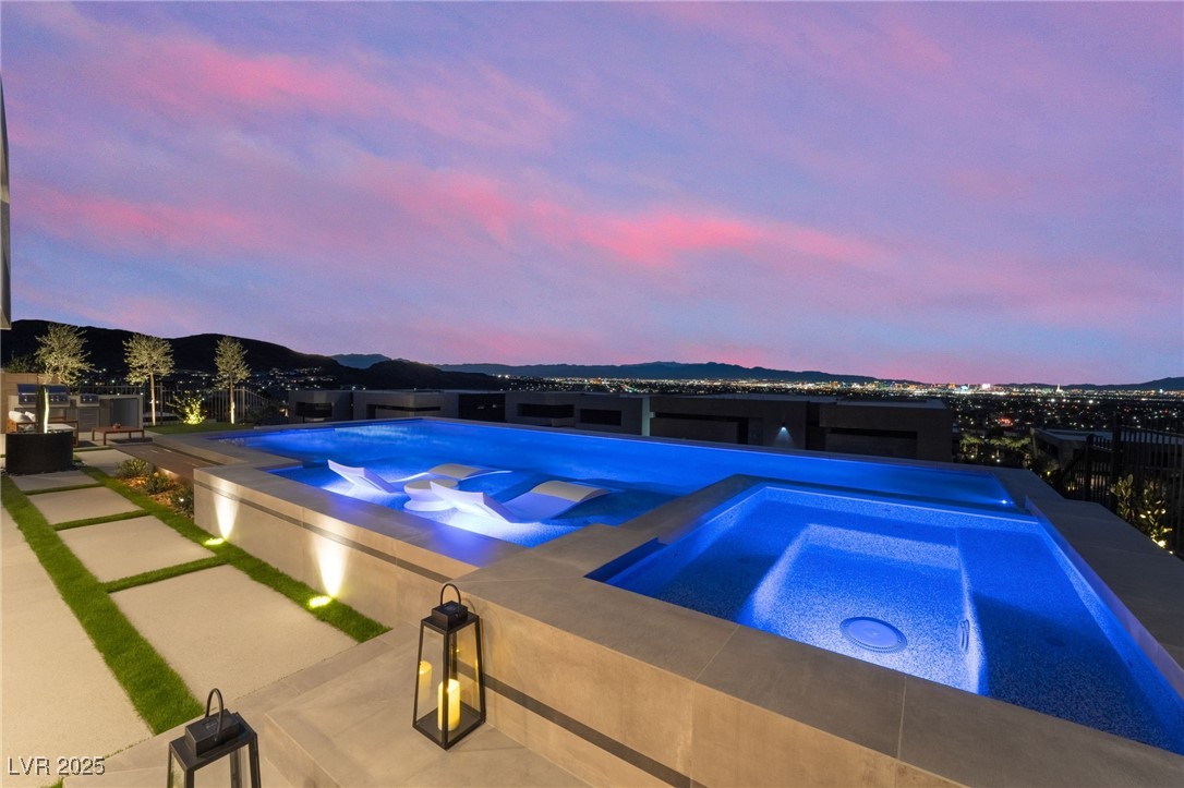 801 Dragons Eye Drive Property Photo 12